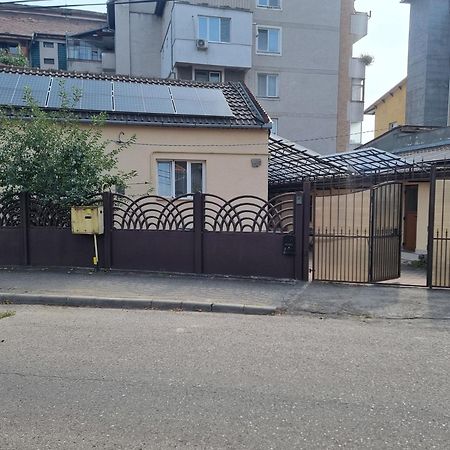 Апартаменты La Bebe 2 Beds Хунедоара Экстерьер фото